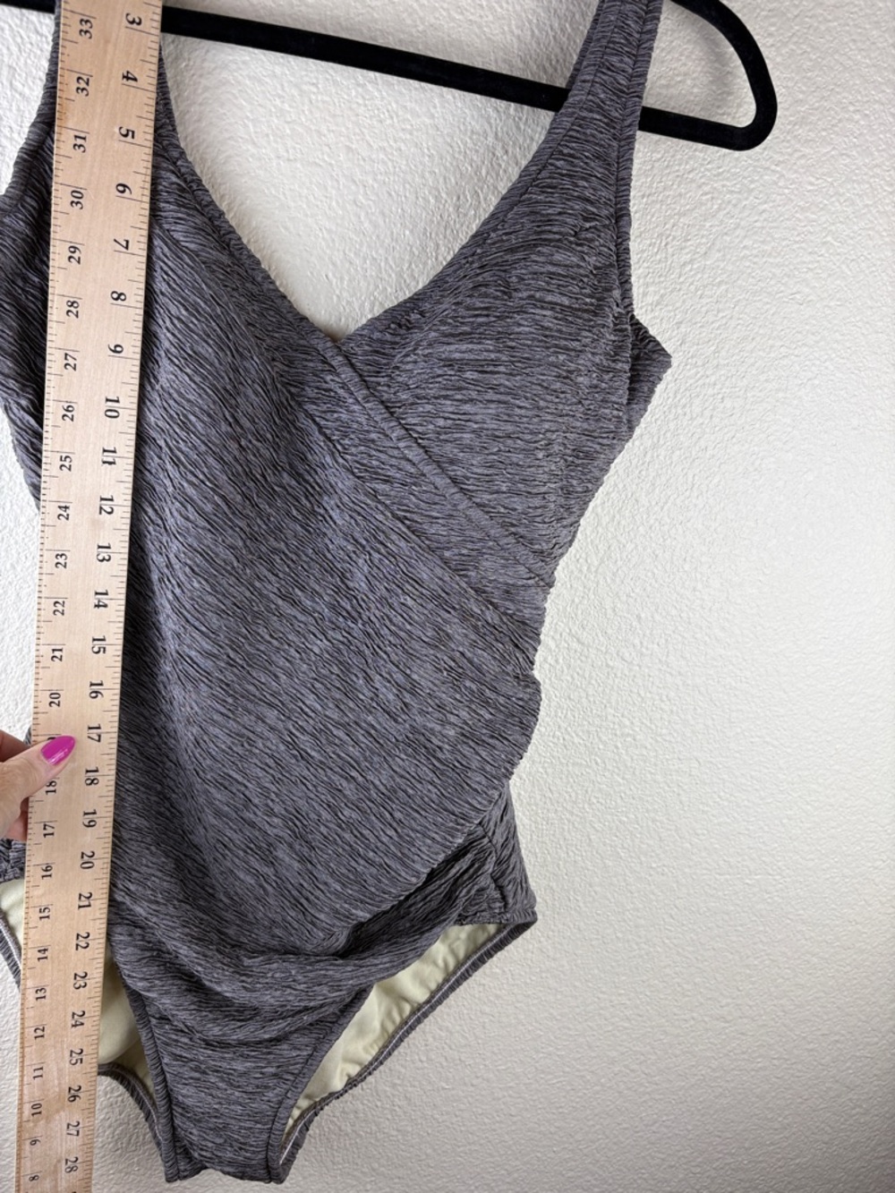 Krinkle By Penbrooke Chlorine Resistant Mock Surplice One Piece Swimsuit Medium - Picture 7 of 9